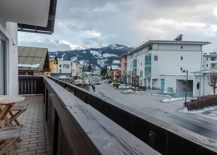 Kitz Thirty Nine Apartment